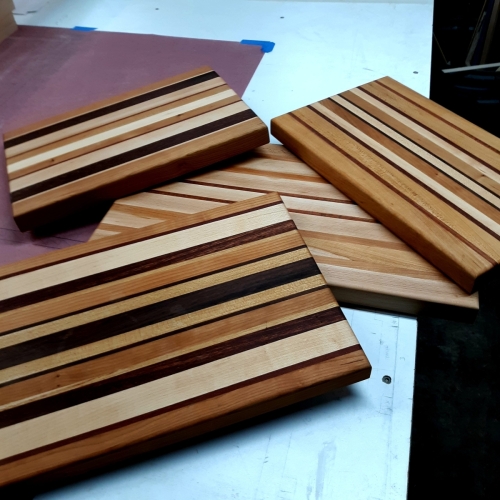 Hardwood Cutting Board 2